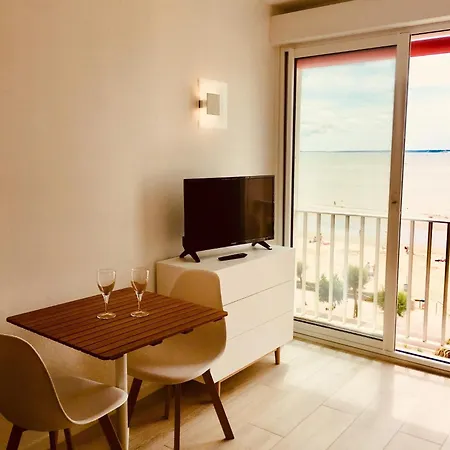 Appartement Merveilleux Face La